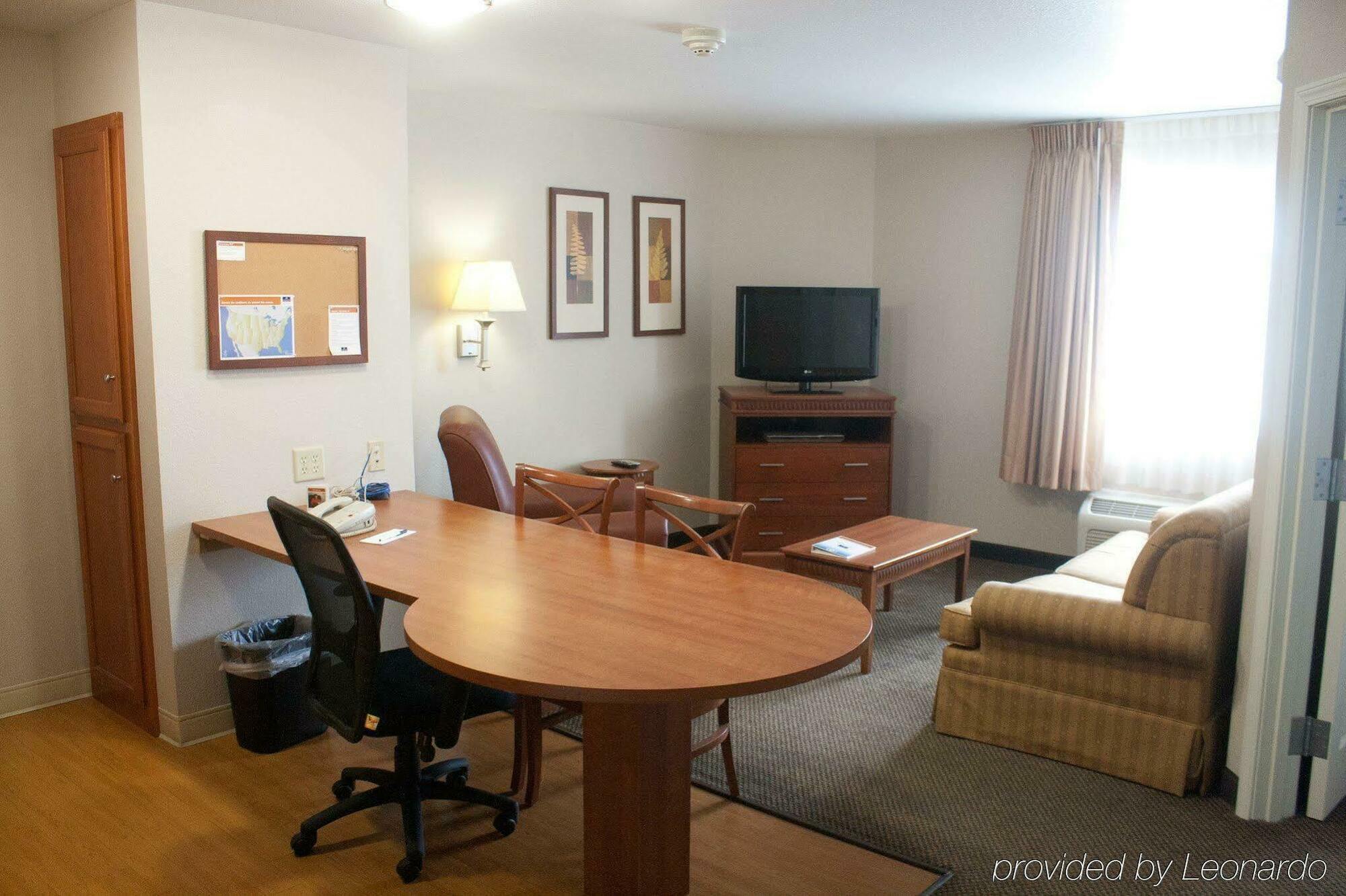 Candlewood Suites Polaris By Ihg Κολόμπο Εξωτερικό φωτογραφία